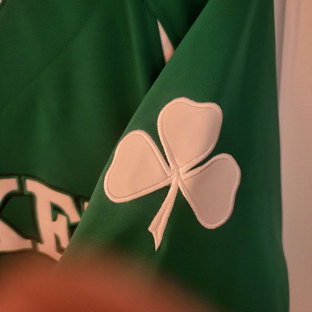 Yankees St. Patricks Day Jersey - Picture 2 of 3
